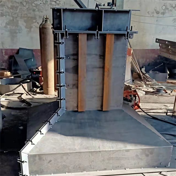 鋼結(jié)構基礎墩模具2.jpg